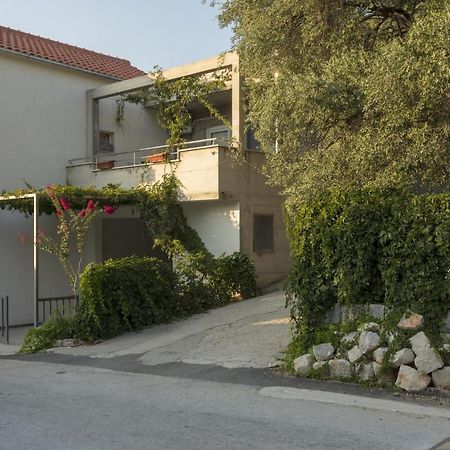 Apartments With A Parking Space Zuljana, Peljesac - 4573 Exterior photo